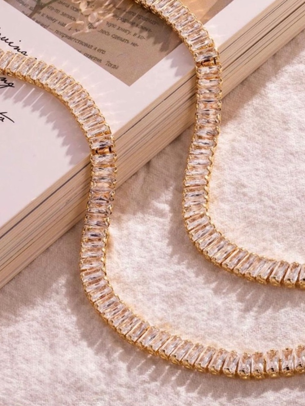 Elegant Gold Crystal Choker Necklace - Women Jewelry Necklaces - Picture 4 of 4